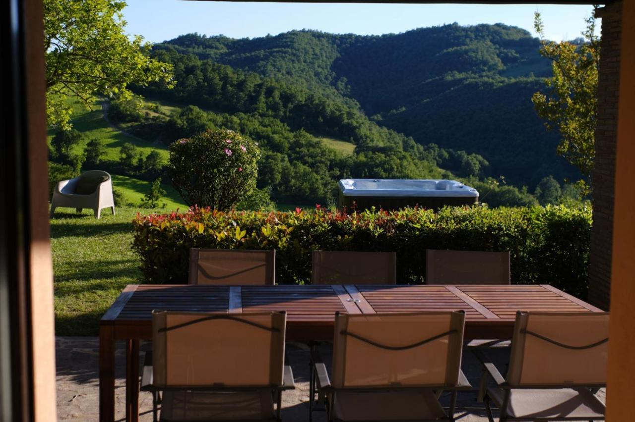 Casa Vacanze Colonnata Gubbio Buitenkant foto