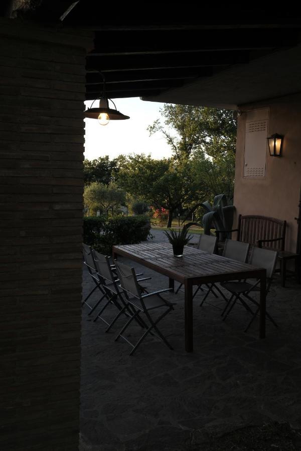 Casa Vacanze Colonnata Gubbio Buitenkant foto